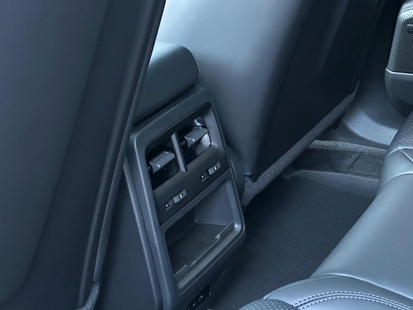 Porsche Macan BOSE PANO Lenkradheizung