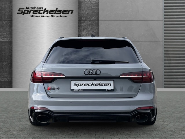 Audi RS4 Avant Quattro