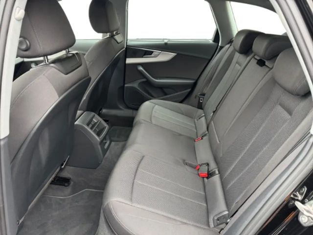 Audi A4 35 TDI Avant S-Tronic