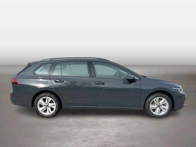 Volkswagen Golf Life Variant