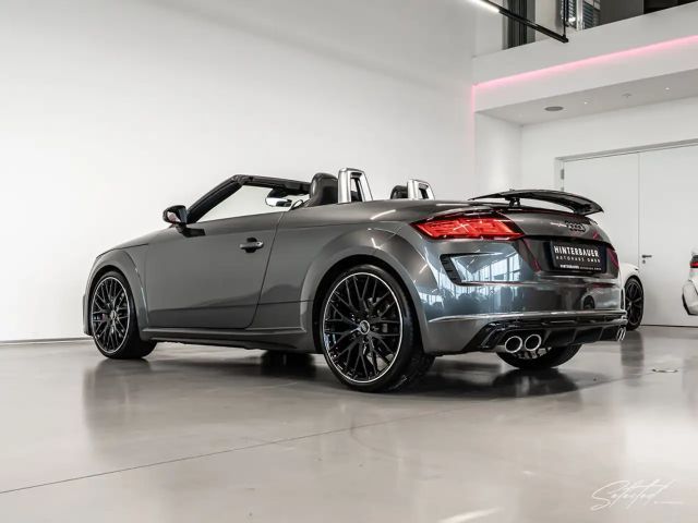 Audi TTS Cabriolet Quattro