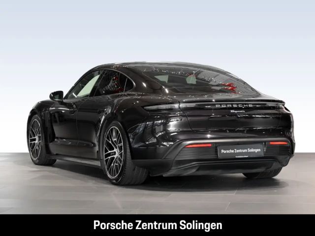 Porsche Taycan Bose Panoramdach Sport Chrono Paket