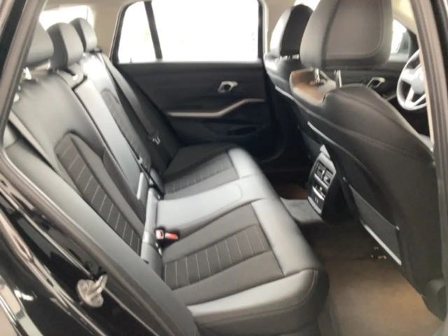 BMW 320 320d Touring