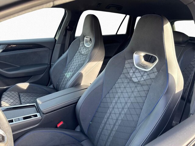 Volkswagen Passat 2.0 TDI R-Line Variant