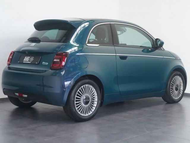 Fiat 500e 87KW/42kWh/DC-LADEN/CARPLAY/DAB/SOH/KAMERA