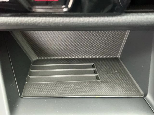 Volkswagen Golf Rabbit TSI