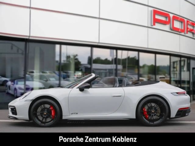 Porsche 992 Cabrio Carrera GTS