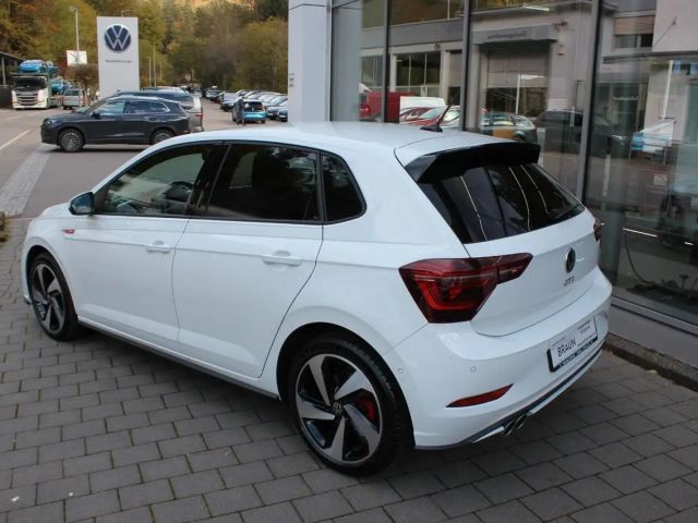 Volkswagen Polo 2.0 TSI DSG GTI