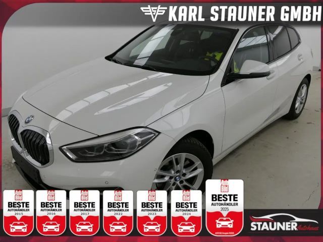 BMW 118 118i Sedan Sport Line