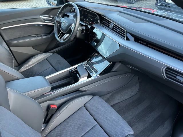 Audi e-tron 55 S-Line
