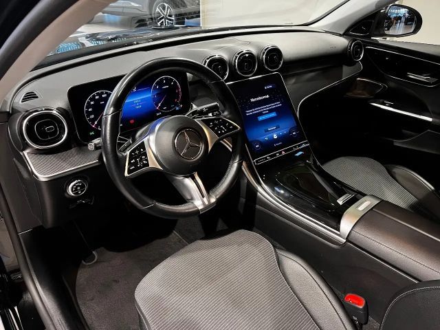 Mercedes-Benz C 220 AVANTGARDE C 220 d Estate