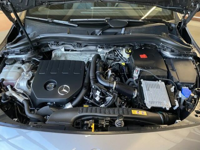 Mercedes-Benz B 180 Progressive