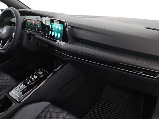 Volkswagen Golf DSG R-Line