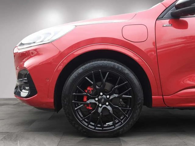 Ford Kuga Plug in Hybrid ST Line X