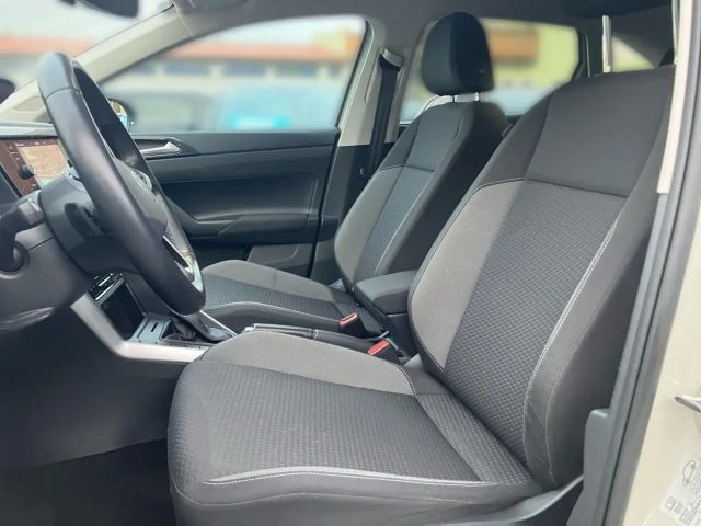 Volkswagen Taigo 1.0 TSI DSG Life