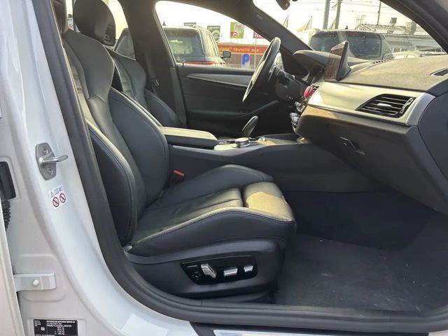 BMW 530 530e Touring xDrive