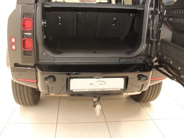 Land Rover Defender 110 Black Pack Dynamic HSE