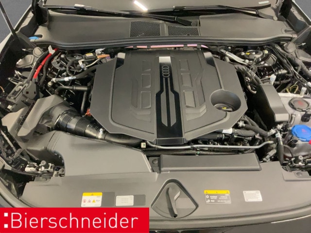 Audi A6 Avant Quattro S-Tronic