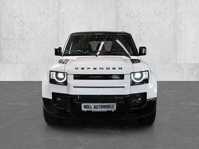 Land Rover Defender 110 Dynamic SE