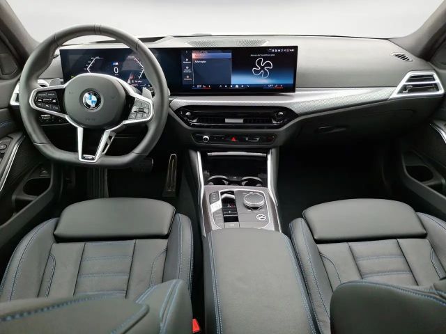 BMW 330 330i M-Sport Sedan xDrive