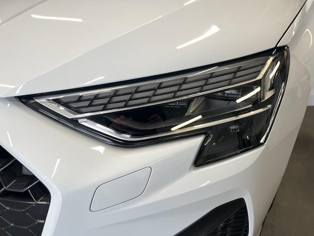 Audi A3 30 TFSI S-Tronic Sportback