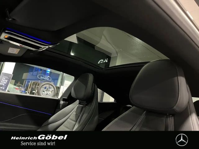 Mercedes-Benz CLE 300 4MATIC AMG Line Coupé