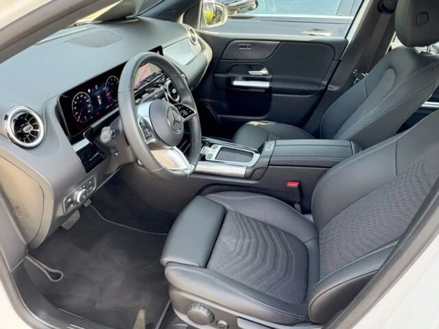 Mercedes-Benz B 180 Progressive