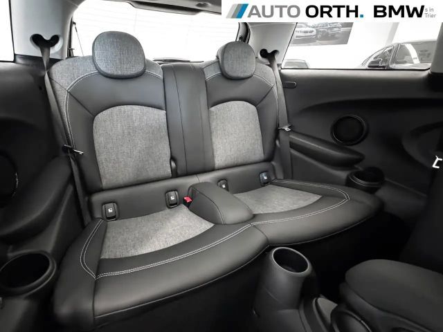 MINI One One AUTOM. NAVI LED PANO SPORTSITZ DIG.TACHO SHZ