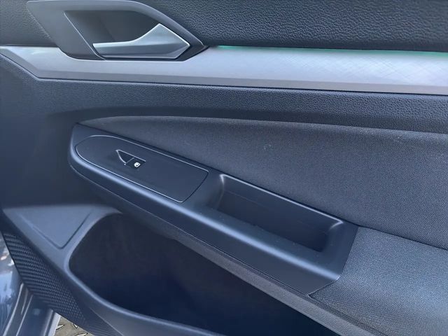 Volkswagen Golf DSG Life