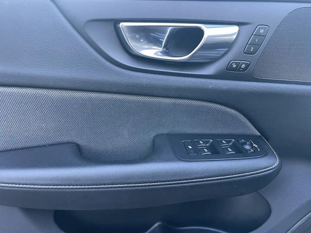 Volvo V60 AWD R-Design T6