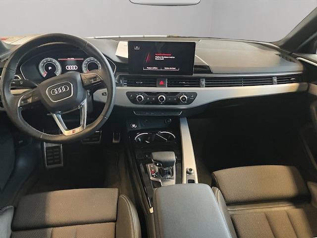 Audi A4 35 TFSI Avant S-Line S-Tronic