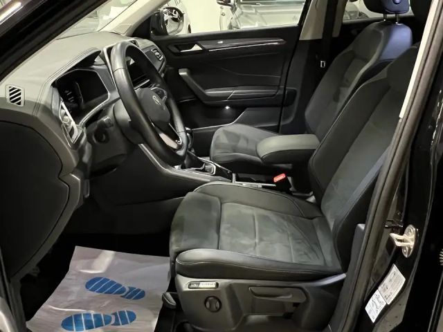 Volkswagen T-Roc IQ.Drive Style
