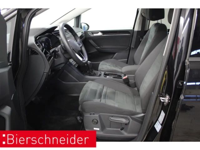 Volkswagen Touran 1.5 TSI DSG Highline Style