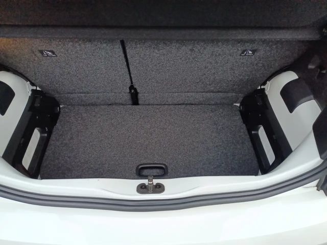 Volkswagen up! Move Move up!