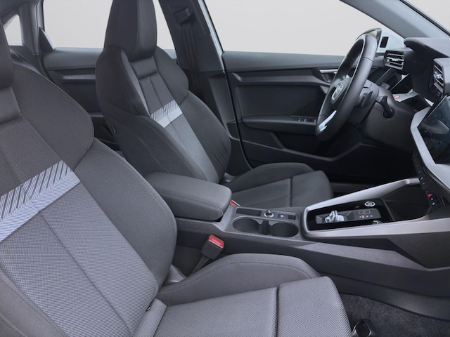 Audi A3 30 TDI S-Tronic Sedan