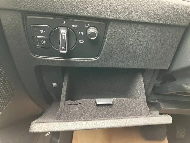 Volkswagen Passat Business DSG Variant