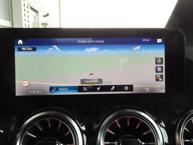 Mercedes-Benz GLA 200 AMG Line