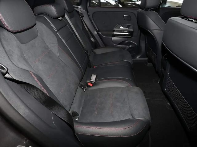 Mercedes-Benz EQA 250 AMG Line