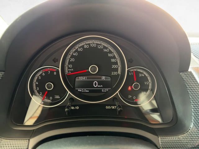 Volkswagen up! 1.0 TSI