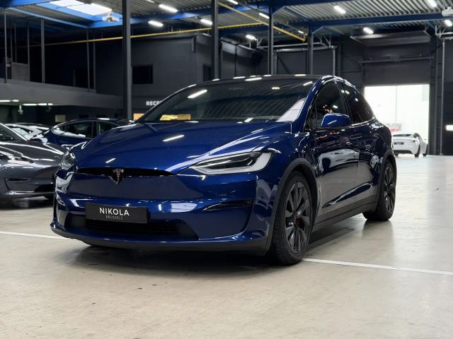 Tesla Model X Plaid