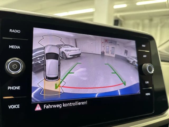 Volkswagen T-Roc 1.5 TSI DSG Move