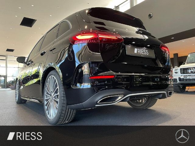 Mercedes-Benz B 220 4MATIC Sedan