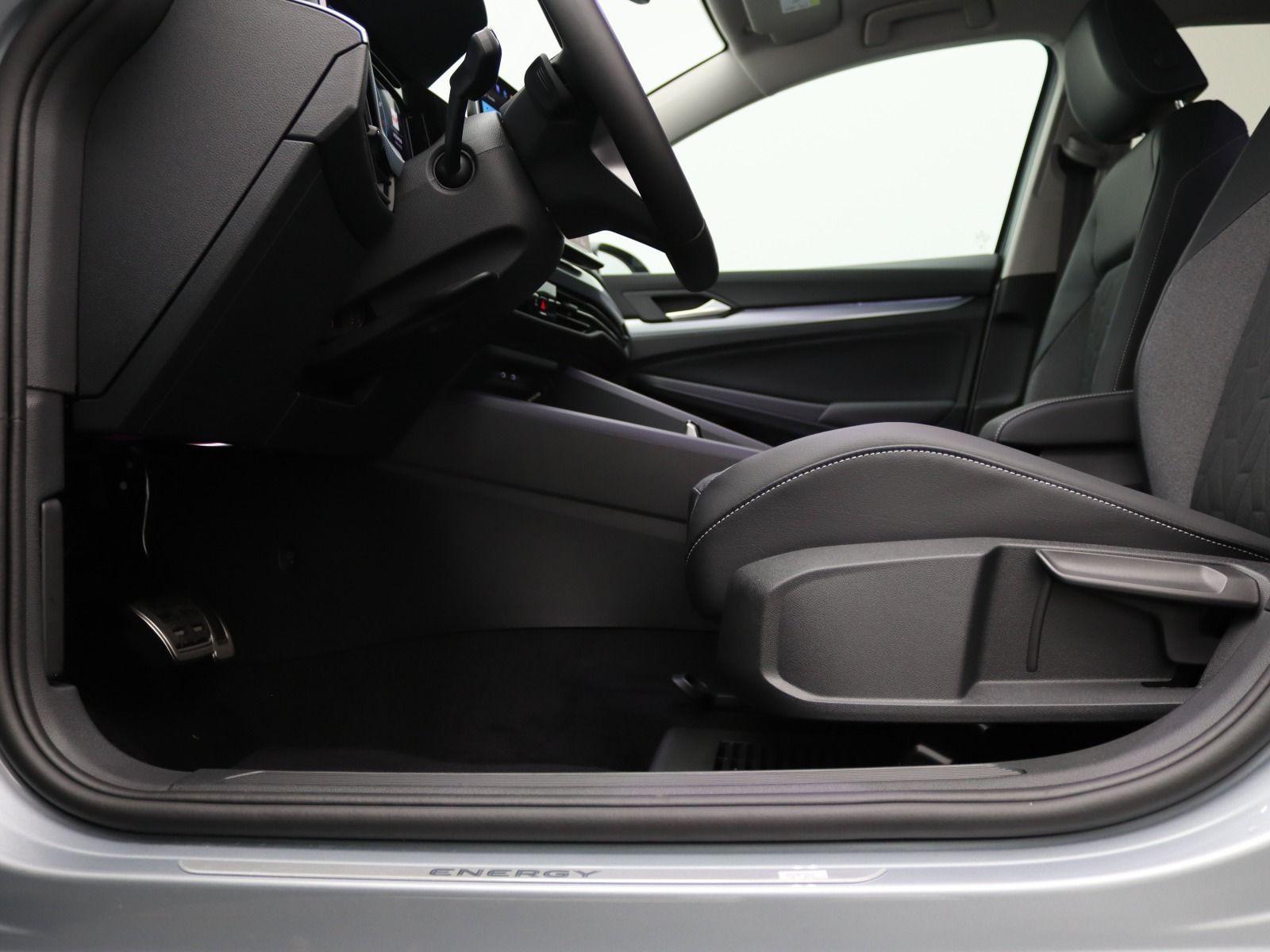 Volkswagen Golf 1.5 eTSI DSG Life