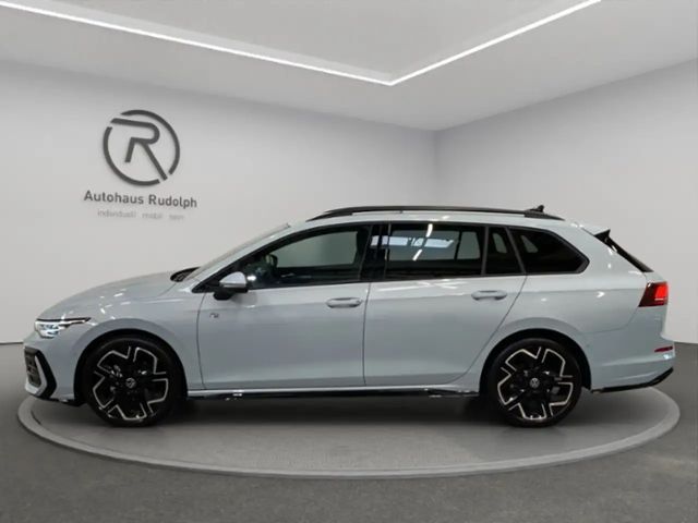 Volkswagen Golf 1.5 eTSI DSG R-Line Variant