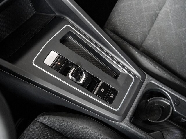 Volkswagen Golf 2.0 TDI DSG Variant