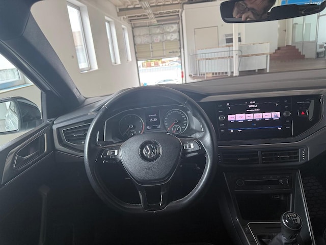 Volkswagen Polo 1.0 TSI Style