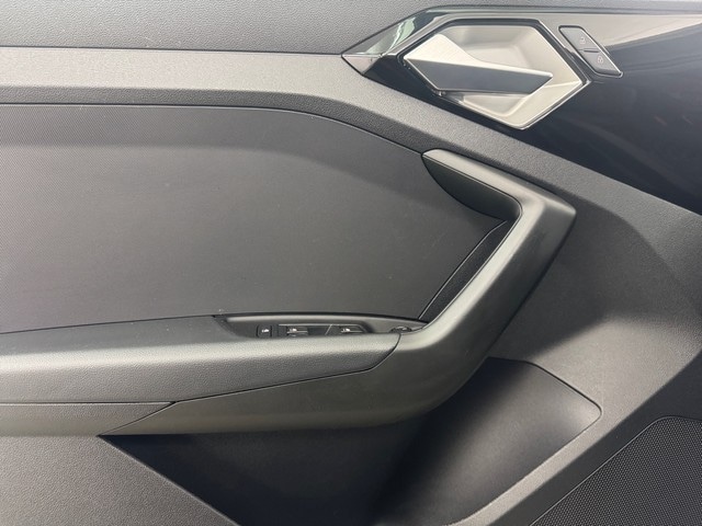 Audi A1 35 TFSI Allstreet S-Tronic