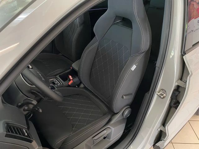 Skoda Karoq 2.0 TSI 4x4 Sportline