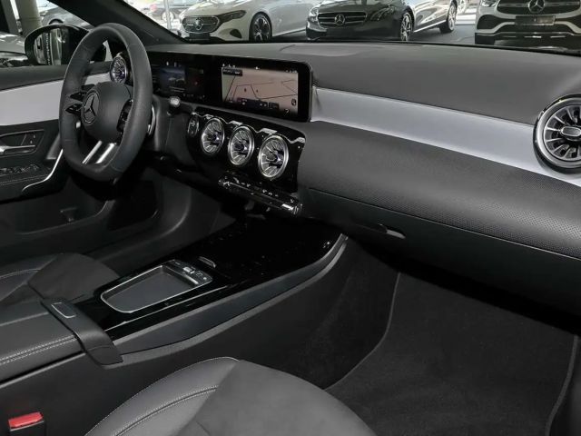 Mercedes-Benz A 200 AMG Line