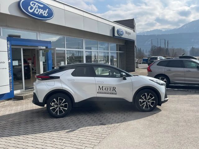Toyota C-HR Active Hybride Plug-in